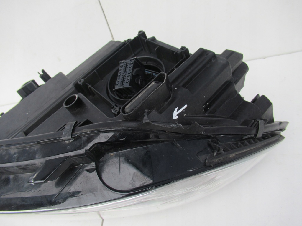 фото №14, Vw touran 5ta 4 iv лампа full led правая 5tb941082a