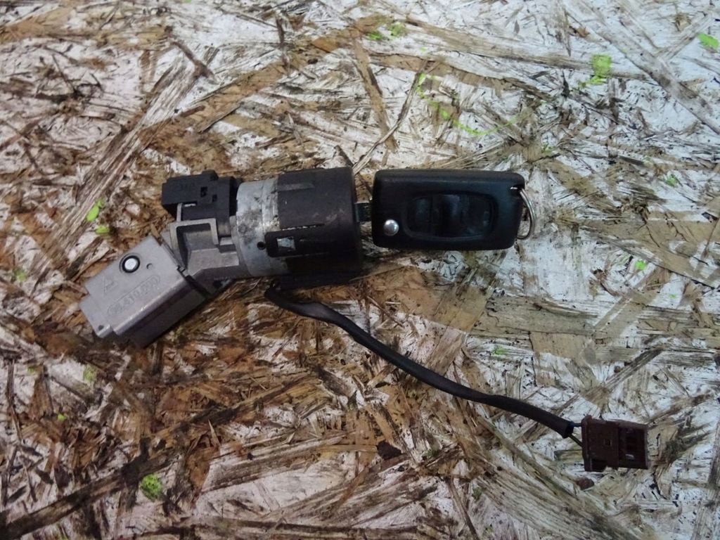 фото №1, Citroen c5 iii 2.0hdi замок зажигания 9663123380