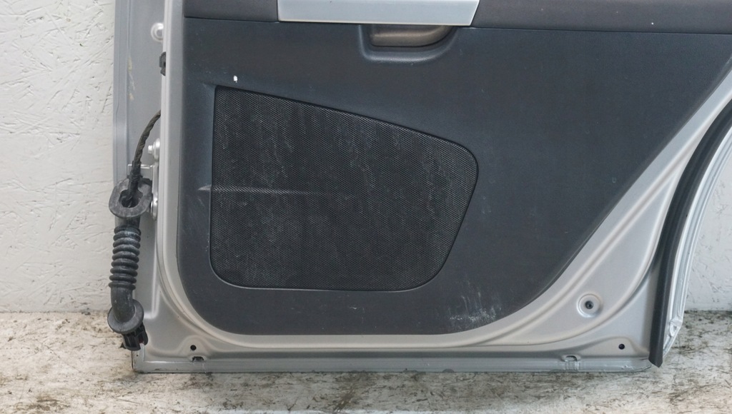 фото №14, Двері правий задня volvo v50