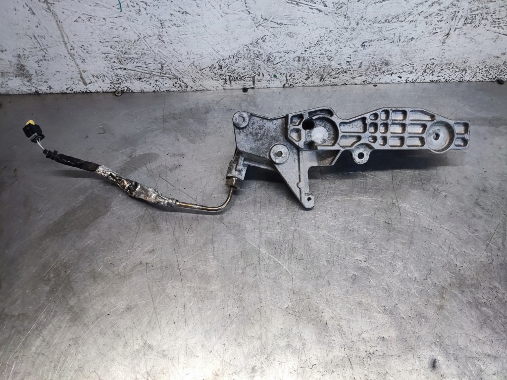 фото №5, Mercedes w246 w1762.2 cdi кронштейн кронштейн egr a6510943027