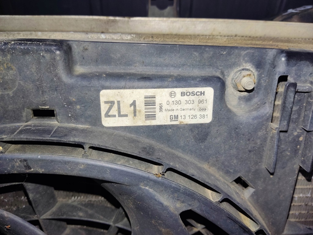 Радиатор воды вентилятор opel astra h 3 1.8 aut в Украине