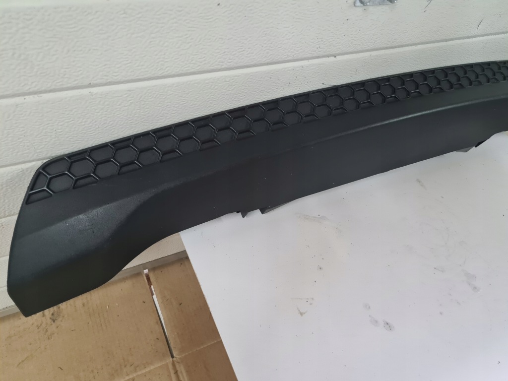 фото №3, Volvo c30 r-design спойлер молдинг задняя диффузор