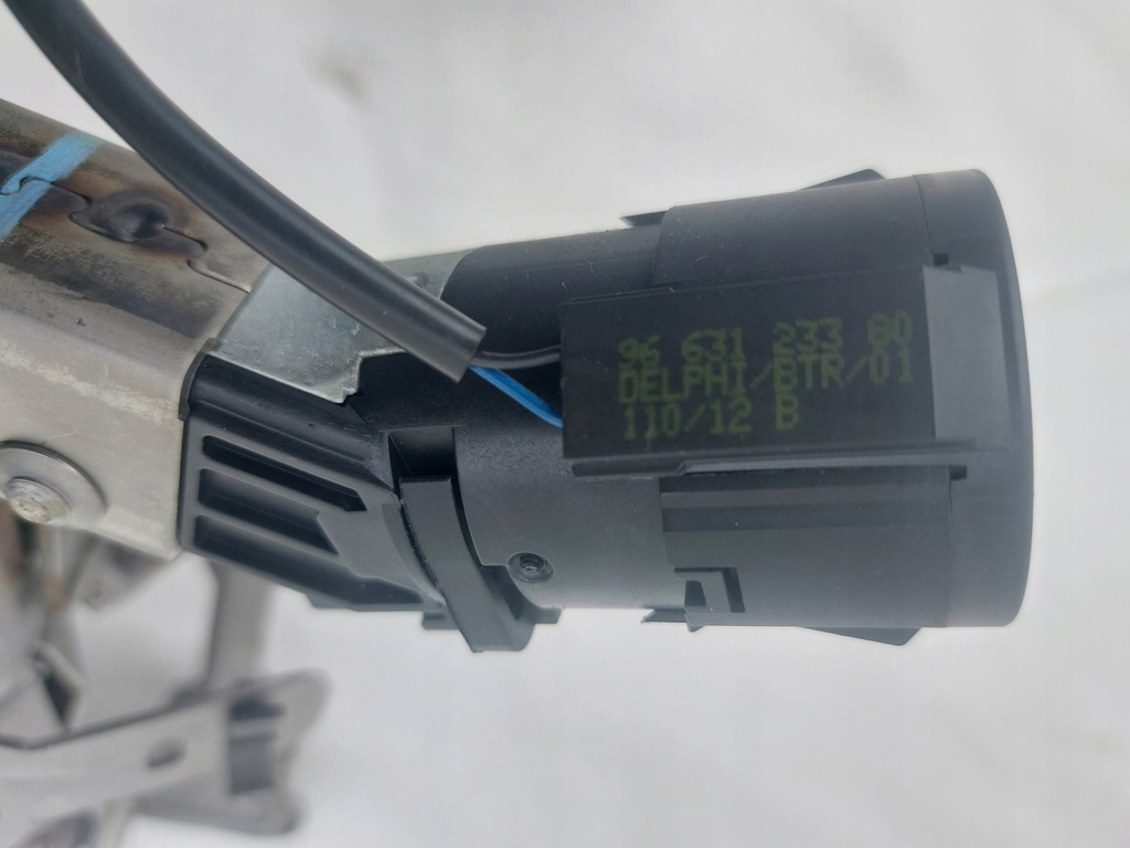 фото №8, Колонка кермова, замок запалювання peugeot 208