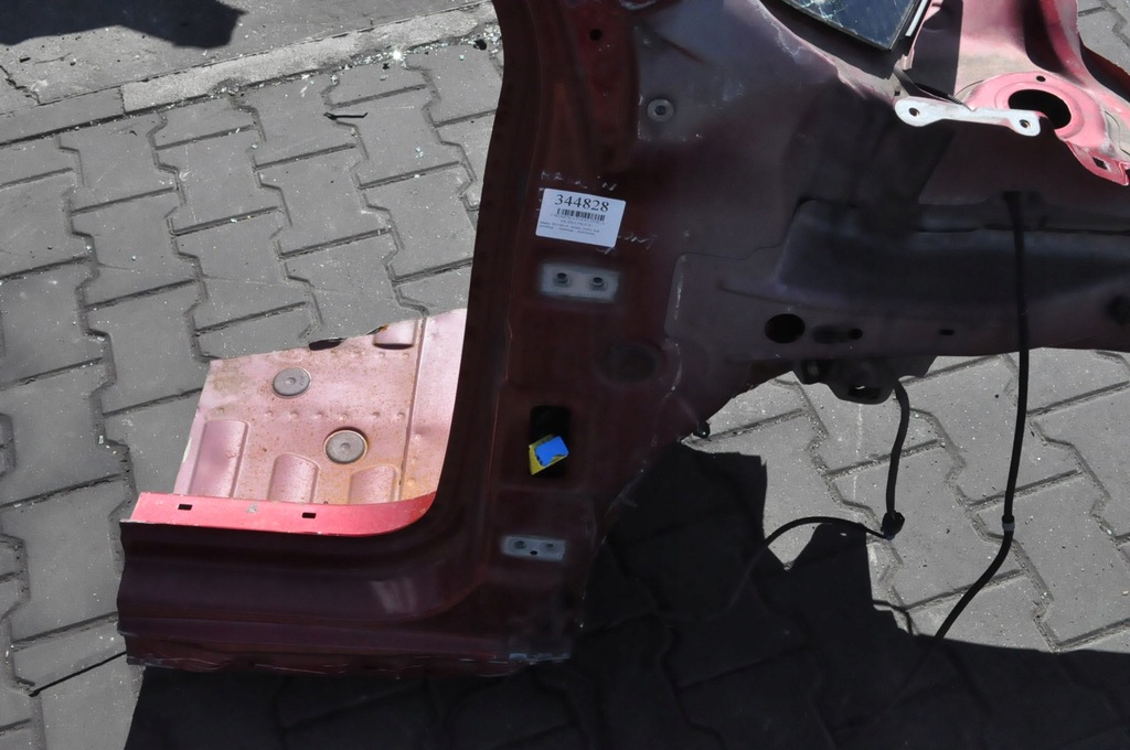 фото №2, Peugeot 2008 i четверть лонжерон правый перед