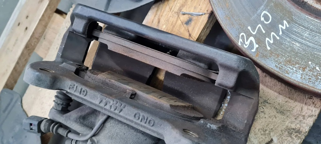 фото №11, S3 8y a3 суппорты суппорт тормозные диски набор тормозной перед 340mm vw audi