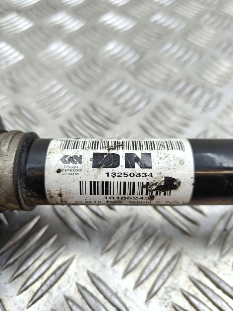 Opel astra j 2010 приводной вал передняя Киев