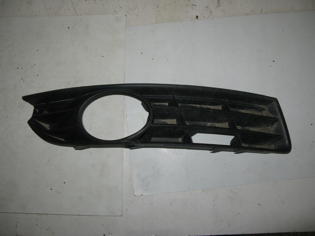 фото №1, Решітка бампера права перед vw passat b6