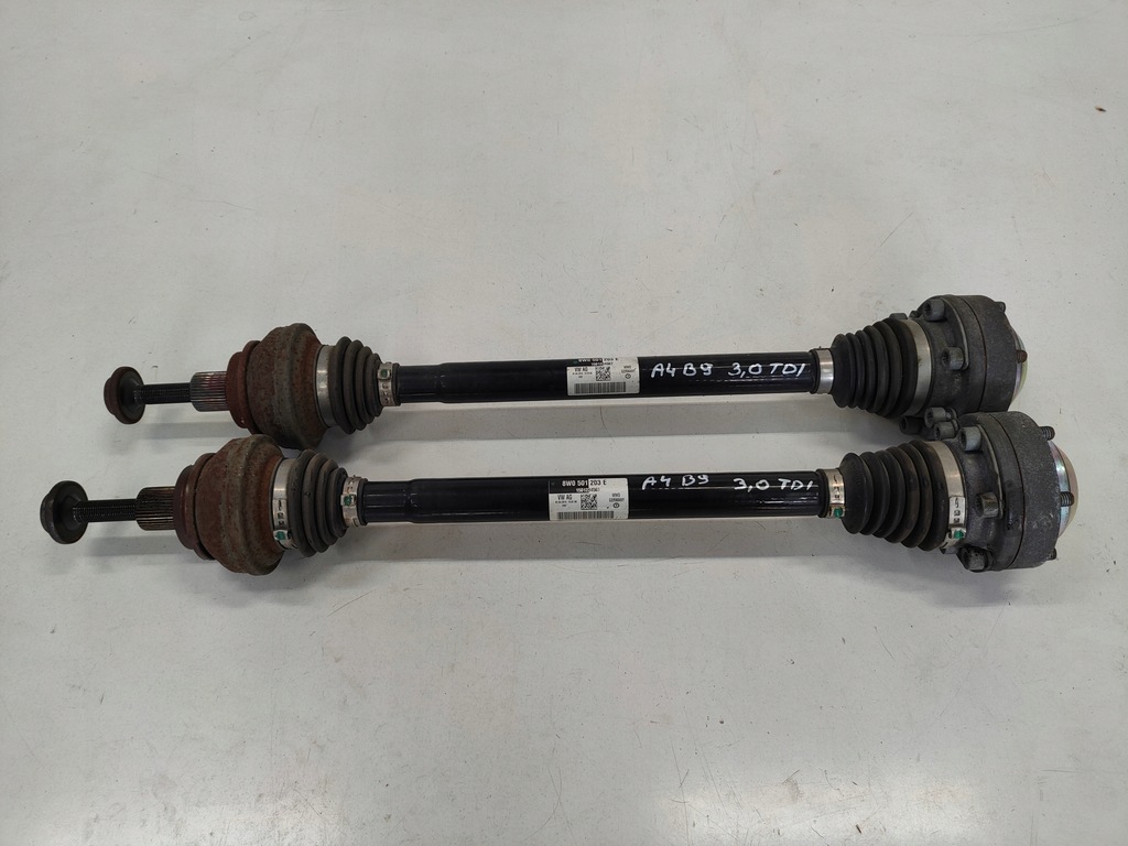фото №1, Audi a4 b9 8w a5 привідний вал задня задня права lub ліва 8w0501203e