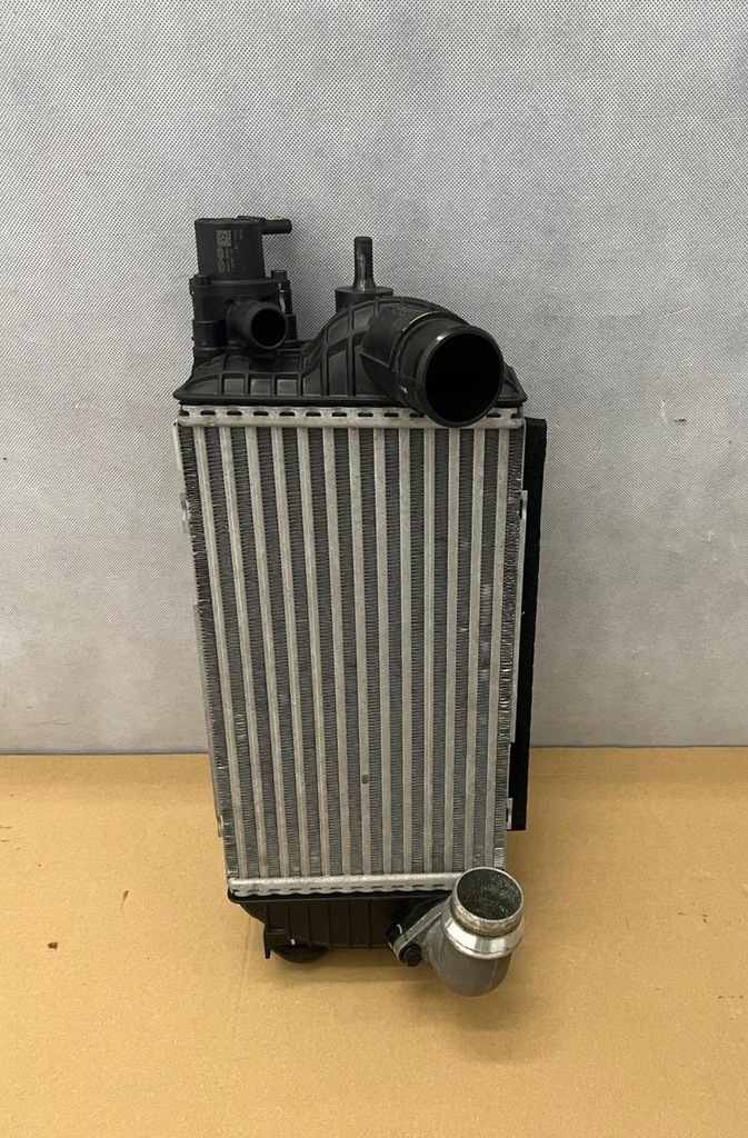 фото №1, Інтеркулер hyundai tucson 20- 282702m400