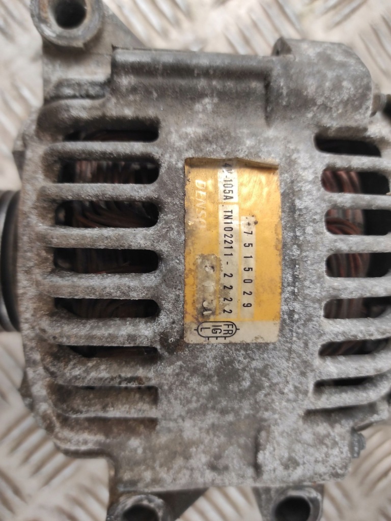 2003 mini one - cooper r50 - 53 генератор 7515029 Оригинал