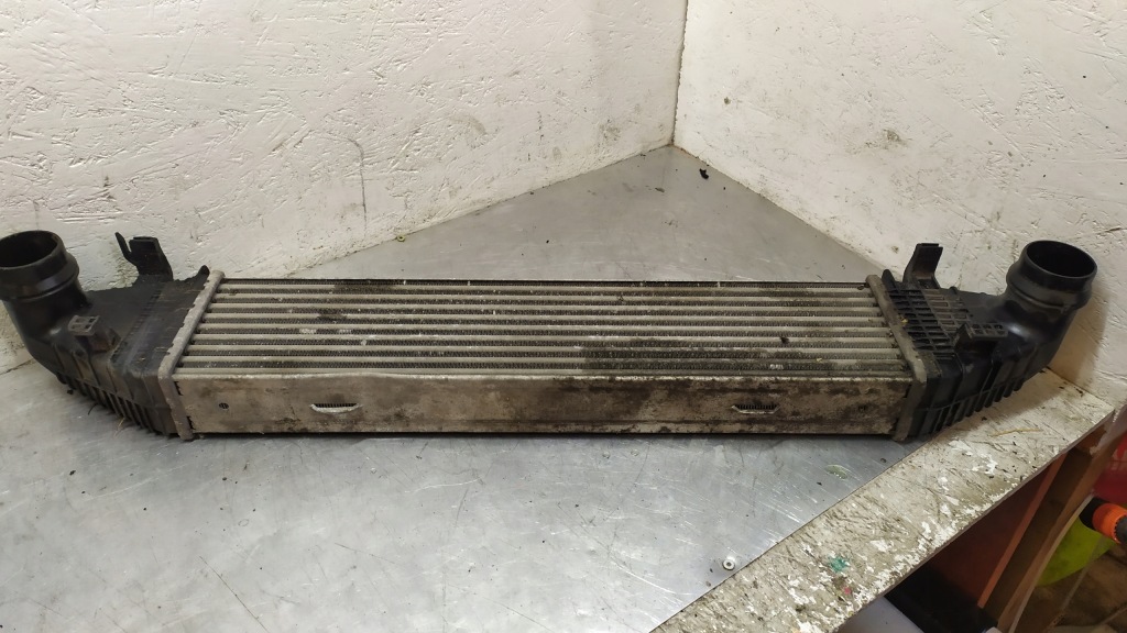 Mercedes c klasa w204 2.2 cdi интеркулер a2045000100 Доставка