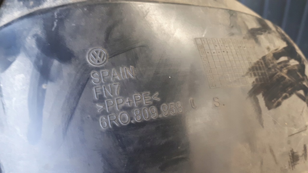 фото №9, 6r0809958c підкрилок правий перед vw polo v
