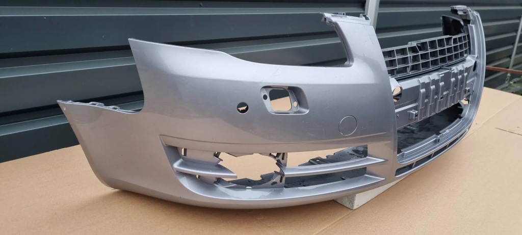 фото №9, Audi a4 b7 04-08 бампер перед оригинал e427