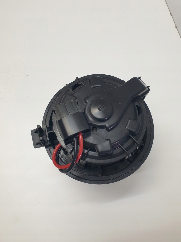 фото №1, Вентилятор повітродувка peugeot 208 nn108411v