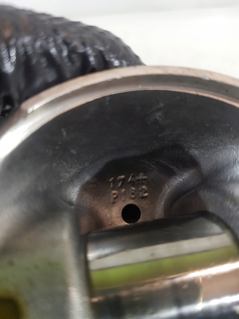 фото №8, Поршень 81l123 volvo v70 xc60 xc70 s60 s80 2.4d d5244t12