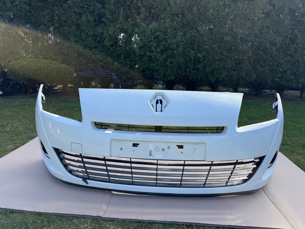 фото №1, Бампер передний renault grand scenic iii 2009 - 2013 .