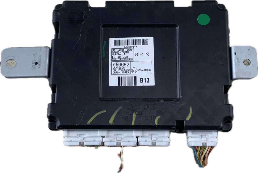 фото №1, Hyundai ix35 1.7 crdi lift модуль bcm 95400-2yca0