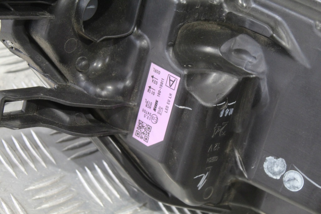 Фара левый перед led qashqai j11 рестайлинг Недорого