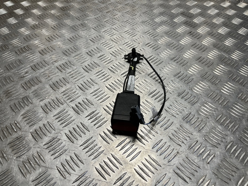 Купити Кліпса поперечина безпеки лівий перед renault arkana 20-