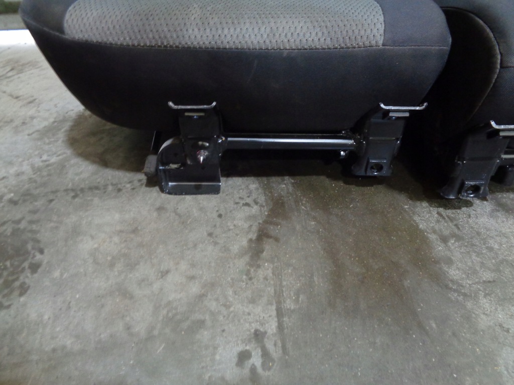 фото №8, Заднее сиденье сиденье спинка подголовники fiat doblo 2 ii opel combo d