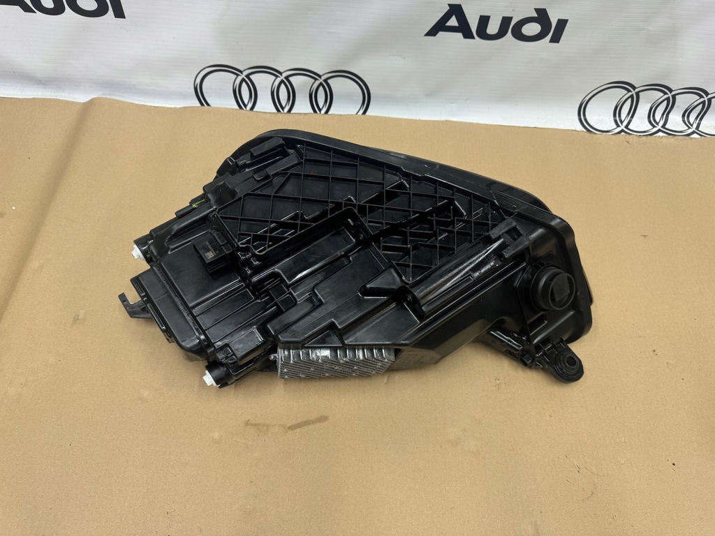 фото №10, Audi q5 ii 80a fy lift 2020-2024 лампа правая передняя full led matrix oryg.