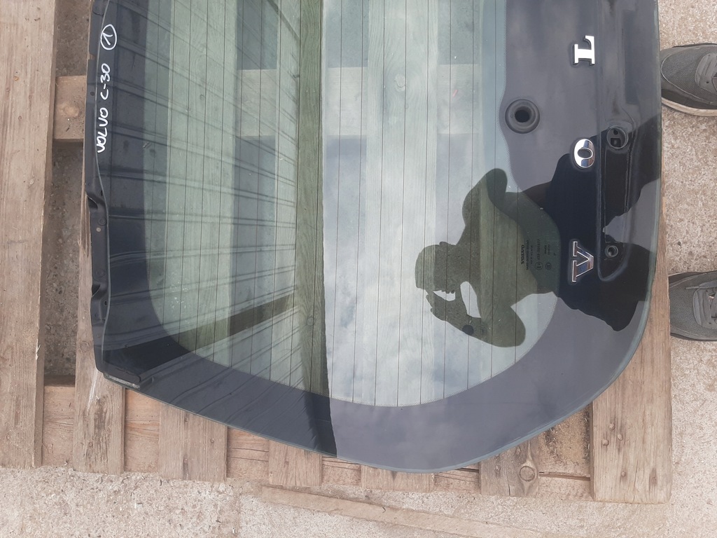 фото №8, Крышка багажника стекло задняя volvo c30 r-design lata 2006-2009