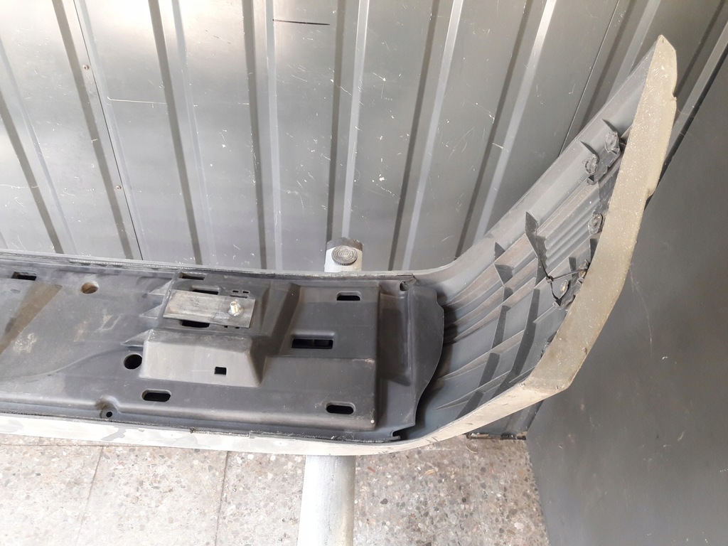 фото №12, 90181532 бампер задня opel kadett e чорний