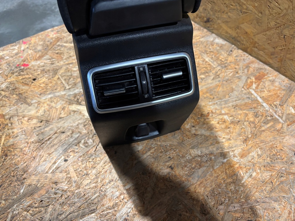 фото №7, Туннель подлокотник europa оригинал 969109180r renault megane iv 19r