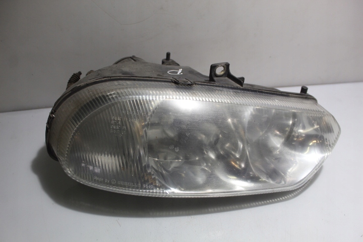 фото №1, Лампа правая передняя alfa romeo 156 i