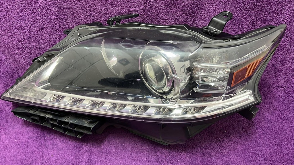 фото №2, Лампа lexus rx350 bi ксенон led оригинал левая комплектная
