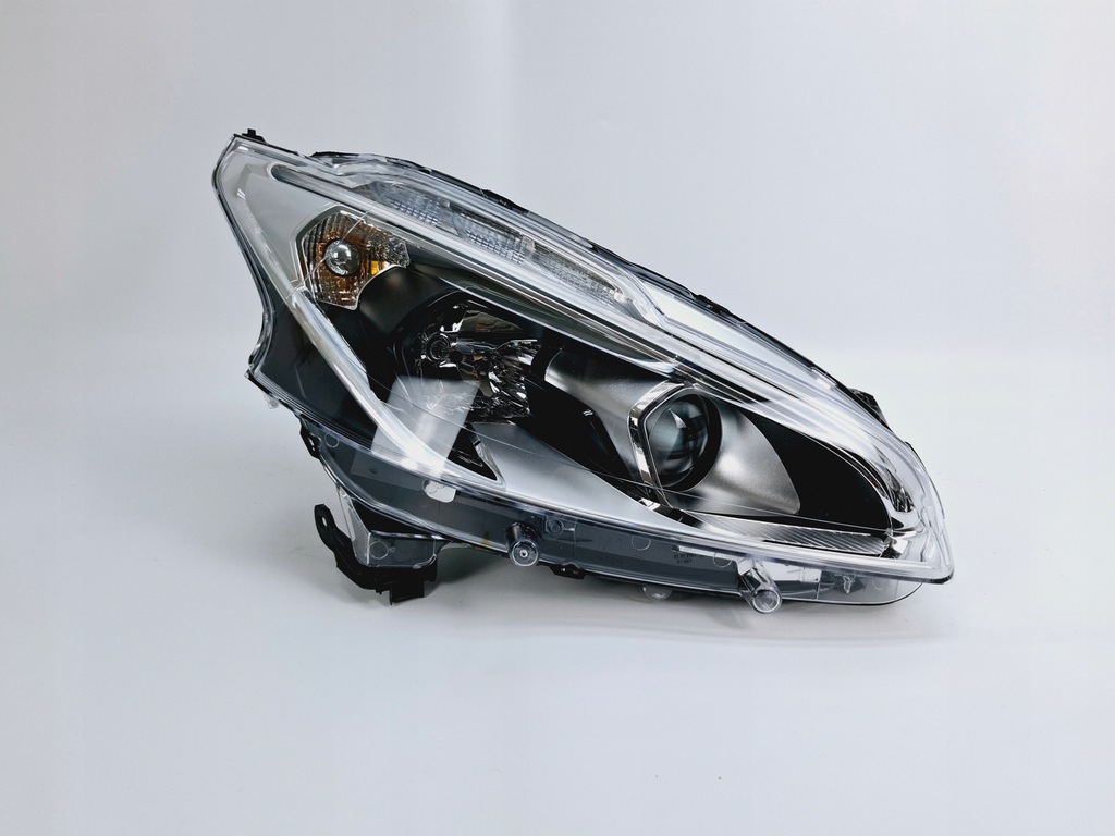 фото №6, Лампа правый перед передняя правая peugeot 208 i lift 2019- #061