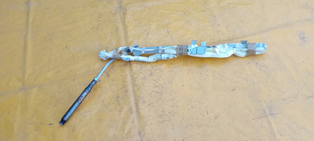 фото №9, Шторка безопасности воздушная правая mazda 5 03-08r