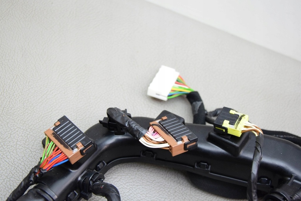 фото №8, Джгут електропроводка салону kia sportage ql 91940d7010 1.6l бензиновий 130kw