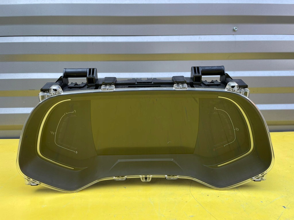 фото №1, Renault clio v счетчик приборы eu e-tech