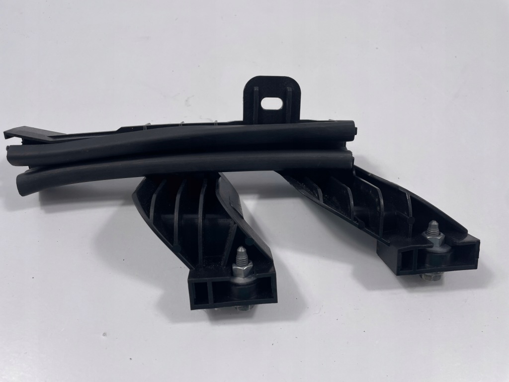 фото №1, Peugeot 5008 ii lift 9811414380 направляющая стекло левый перед