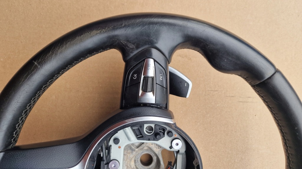 Повітропровід bmw f15 x5 m набір m-pakiet пелюстки перемикання f1 мультифункція 7849446 в Україні