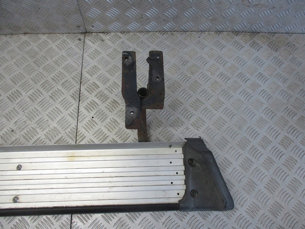 фото №6, Поріг підніжка правий nissan navara d22