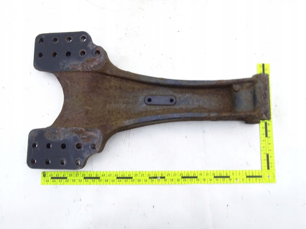 Iveco stralis hi-way 13- e6 кронштейн кронштейн тяга правий задній 41225944 в Україні