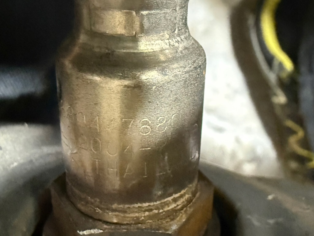 Купити Peugeot 208 ii lift 24r opel corsa f 1.2 thp hn05 каталізатор 9848220380