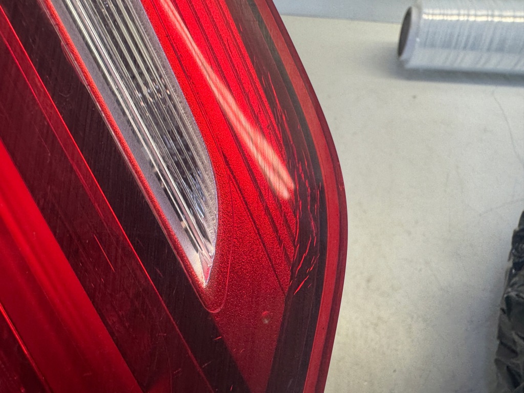 Bmw f45 фара левое  задняя w крышке  7491341 Недорого