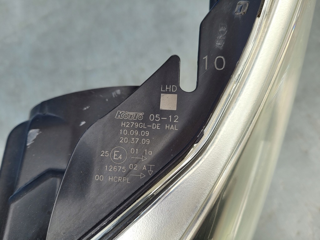 фото №11, Toyota avensis t27 09-11 2009-2011 фара лампа ліва