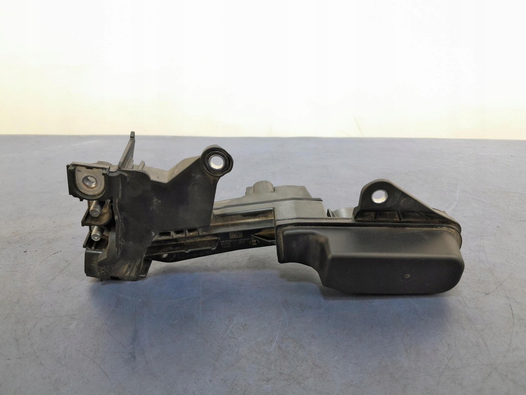 фото №1, Bmw 3 g20 g21 распределитель напряжения 6842524