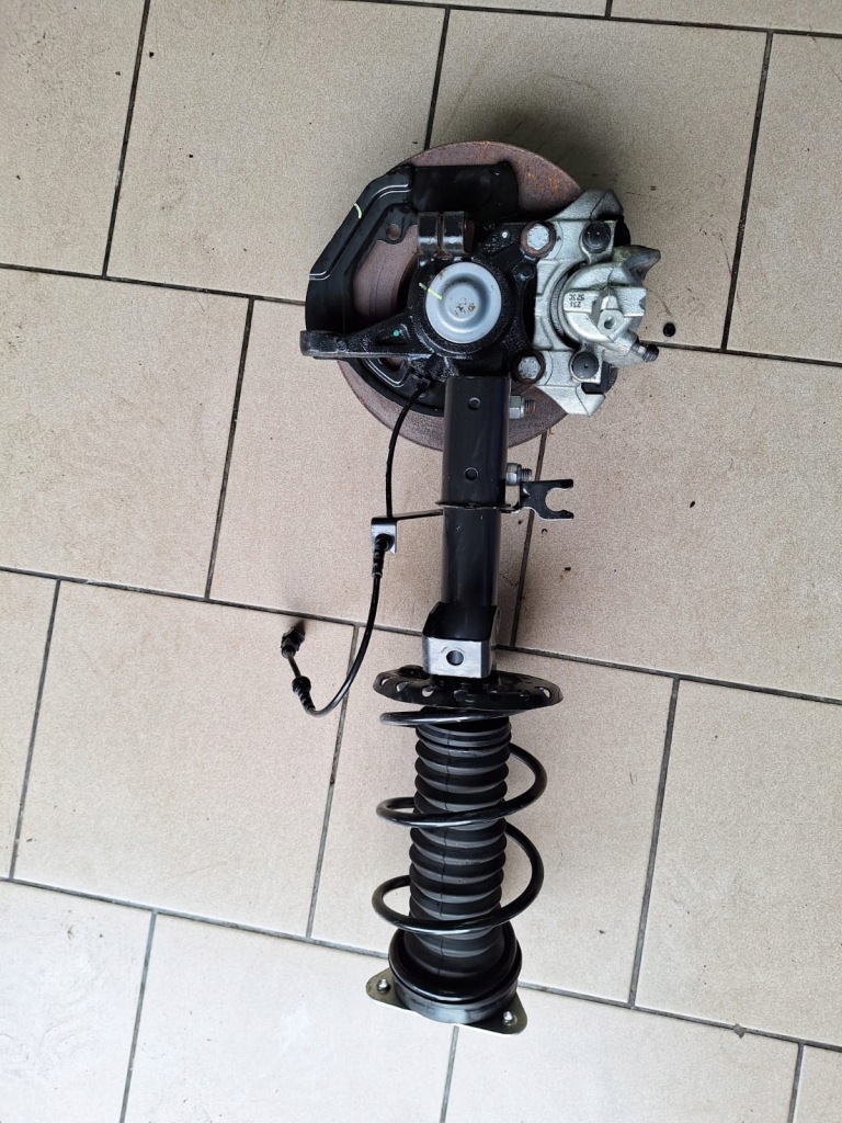 фото №2, Поворотный кулак левый перед амортизатор renault twingo iii 16r 1,0 sce