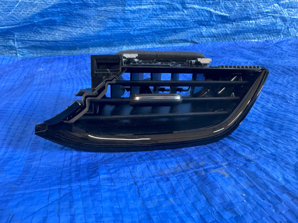 фото №1, Решітка обдув права opel corsa f lift 98296386xu
