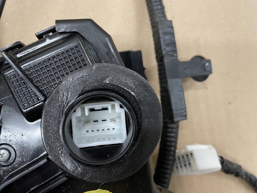 фото №6, Замок ручка петли дверь правый перед sg541 subaru forester 4 iv sj 12-18r