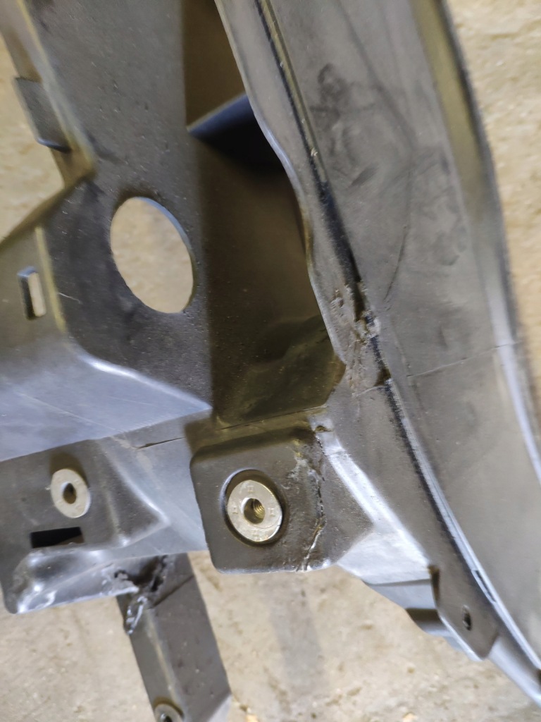 фото №3, Pas передній підсилювач верхній vw passat b7