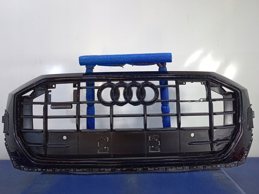 фото №1, Audi q8 решётка радиатора решётка радиатора s-line quattro 4m8853651d