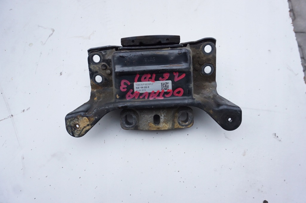 фото №1, Кронштейн коробки передач skoda octavia 3 iii 1.6 tdi