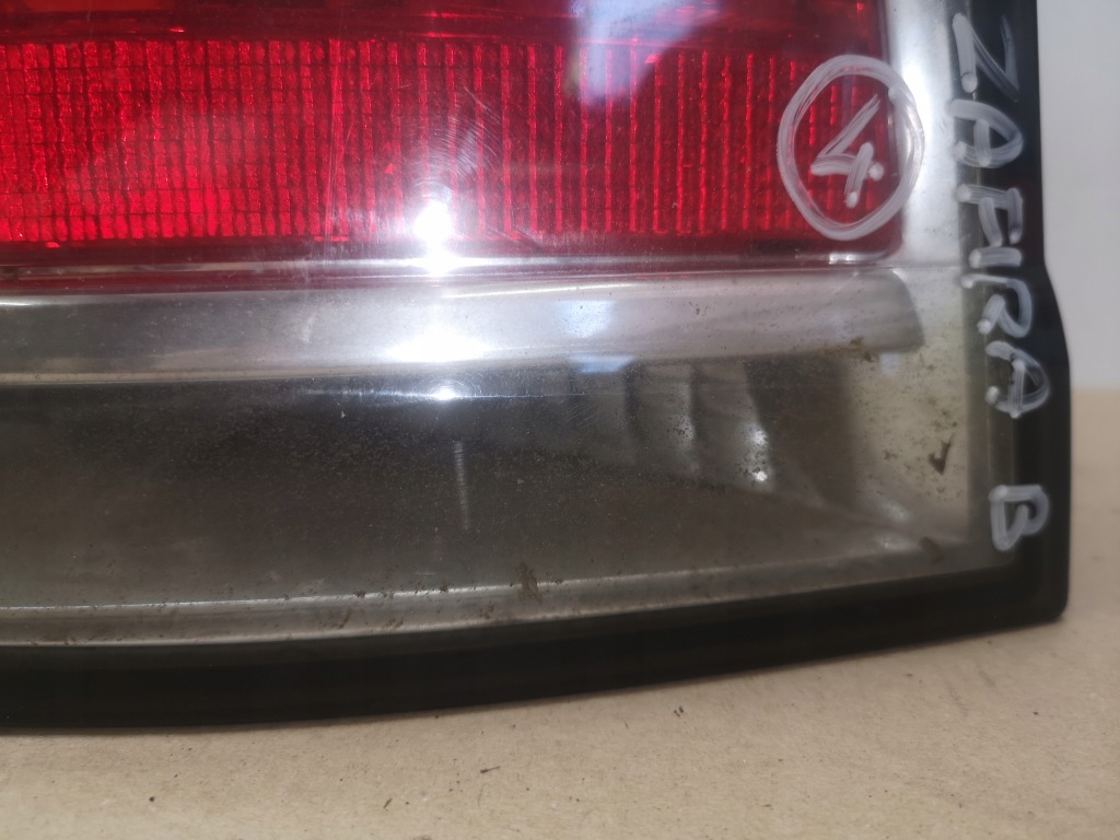 фото №9, Лампа левая задняя opel zafira b ii 05-08