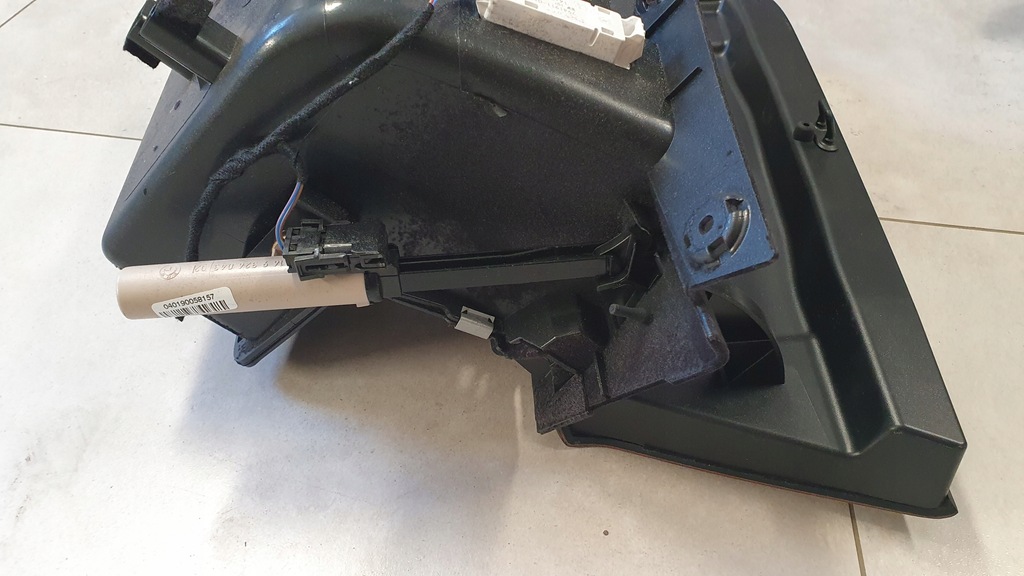 фото №7, Bmw i3 бардачок пасажира 72754810